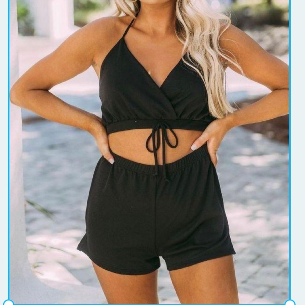 These Three Boutique Set